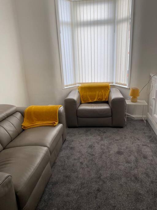 Modern 2 Bed Sleep 5 Close To Anfield Stadium Liverpool Exterior foto